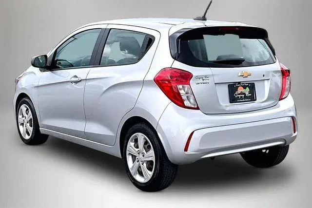 2019 Chevrolet Spark LS thumbnail 4