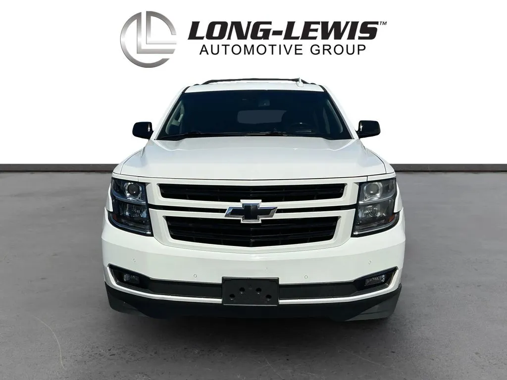 2019 Chevrolet Suburban Premier thumbnail 11