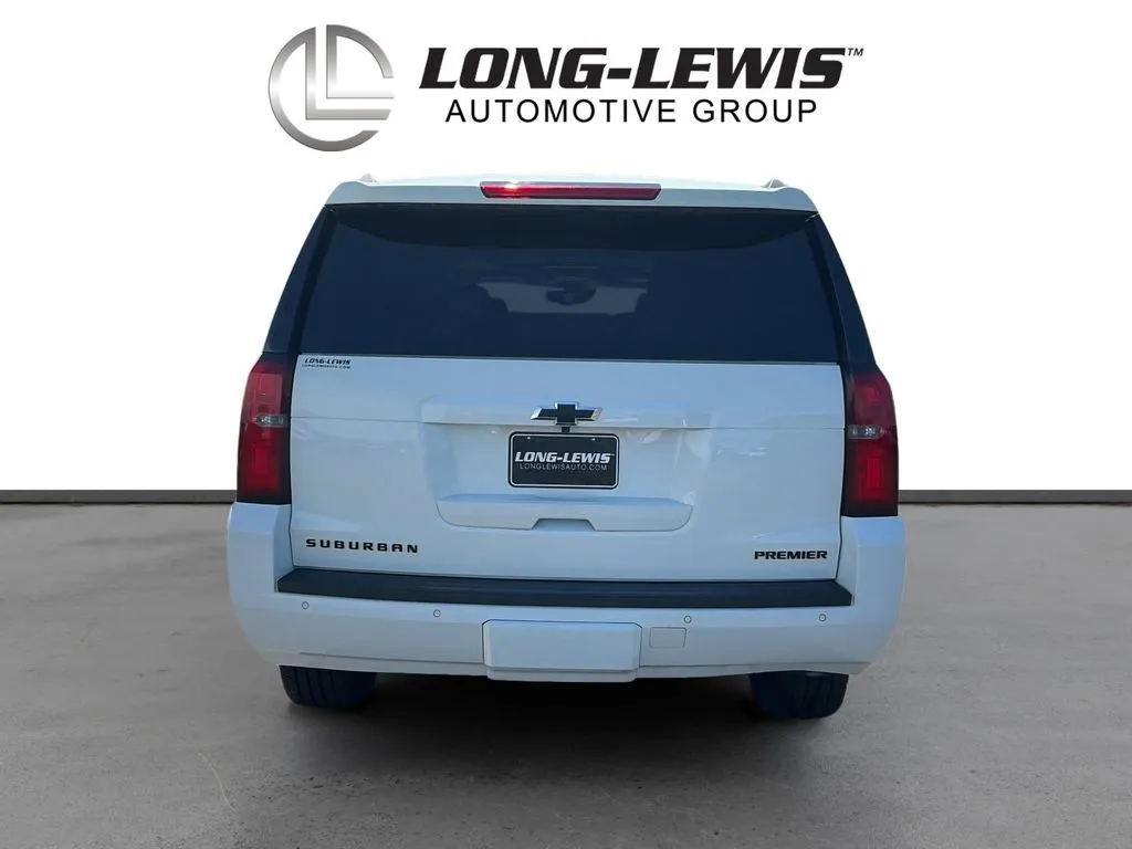 2019 Chevrolet Suburban Premier thumbnail 5