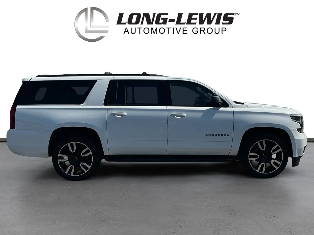 2019 Chevrolet Suburban Premier thumbnail 8