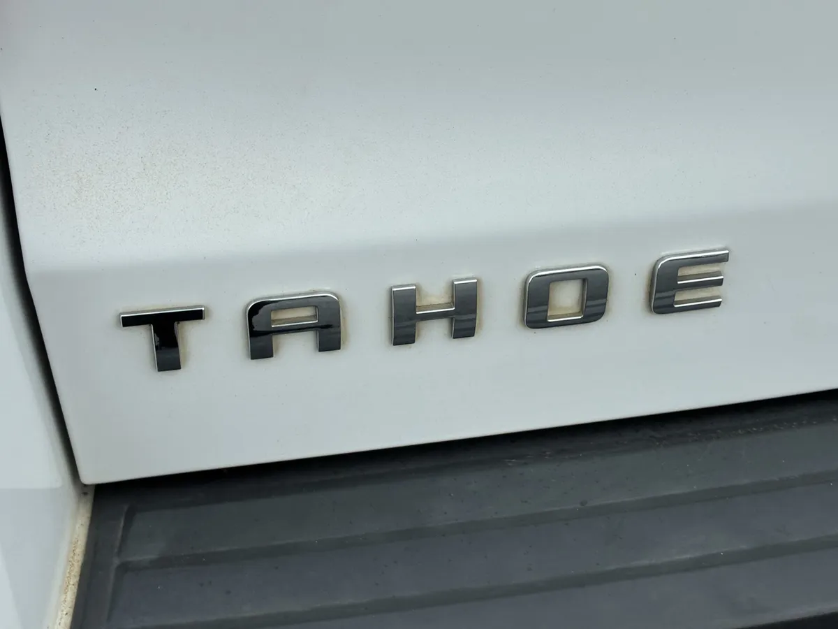 2019 Chevrolet Tahoe LS thumbnail 18