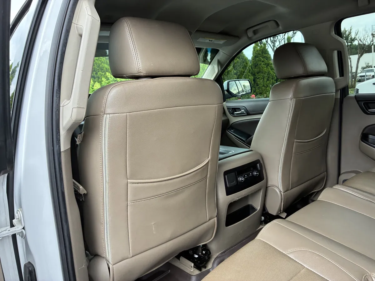 2019 Chevrolet Tahoe LS thumbnail 22