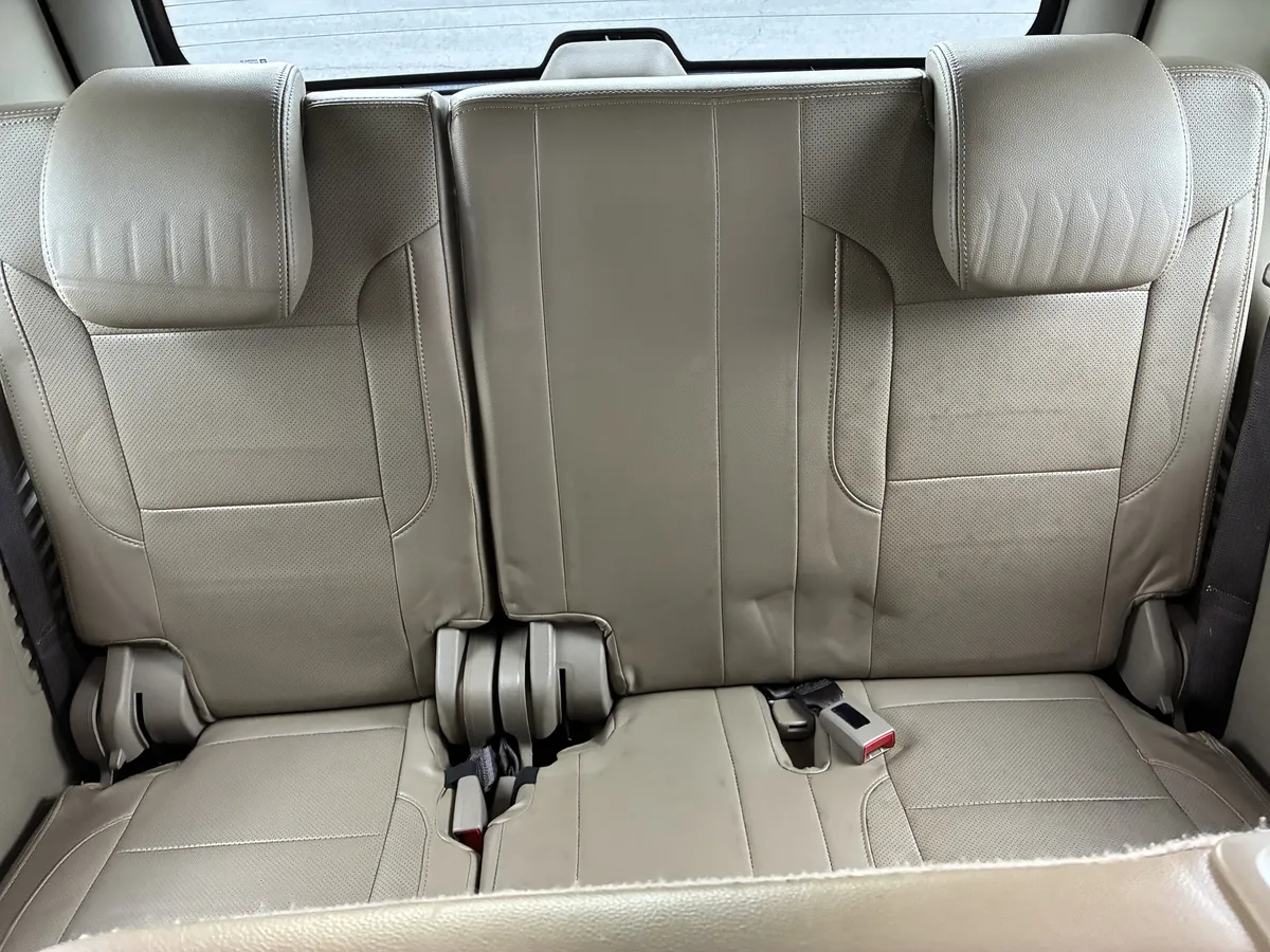 2019 Chevrolet Tahoe LS thumbnail 25