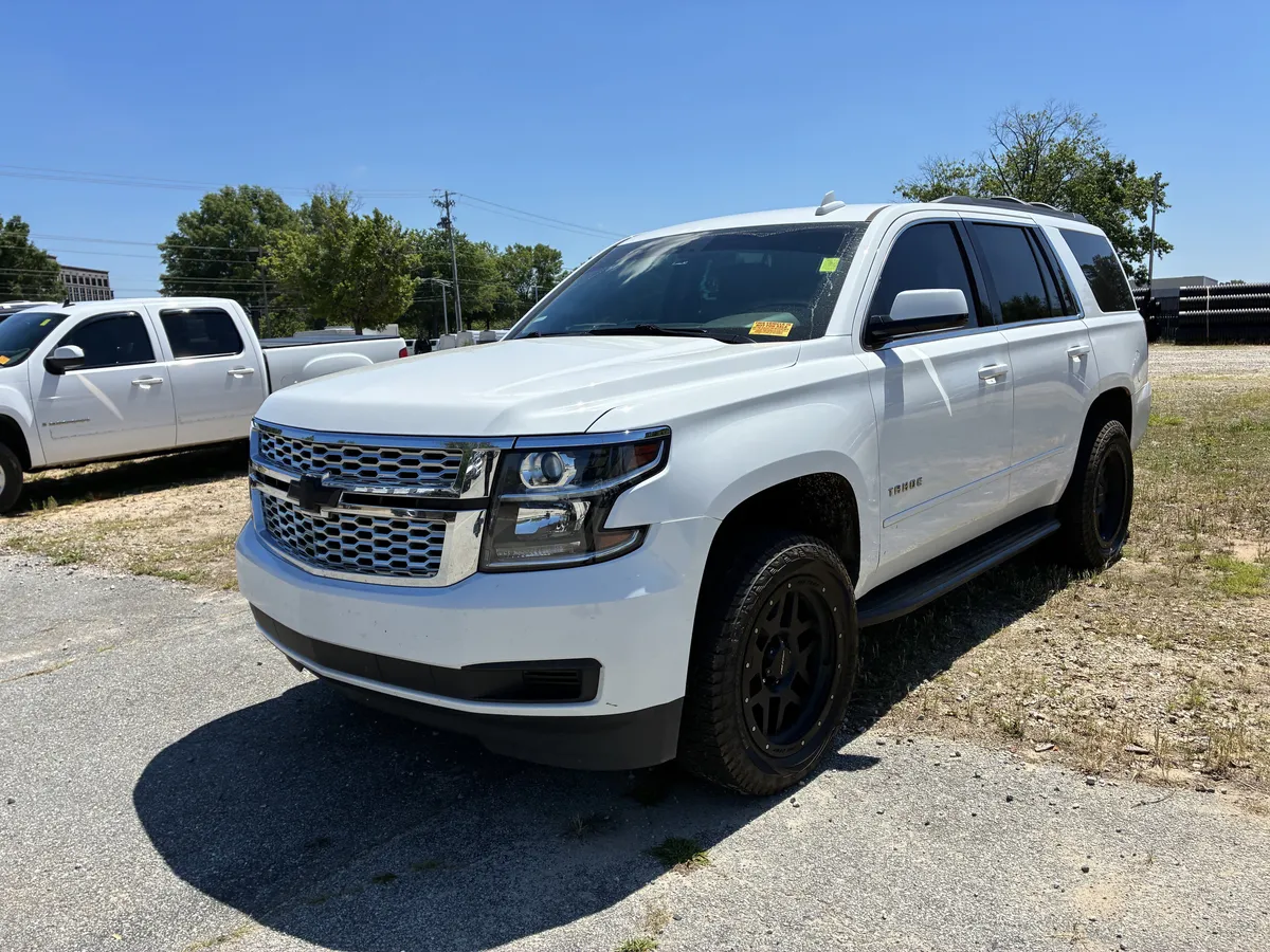 2019 Chevrolet Tahoe LS thumbnail 6