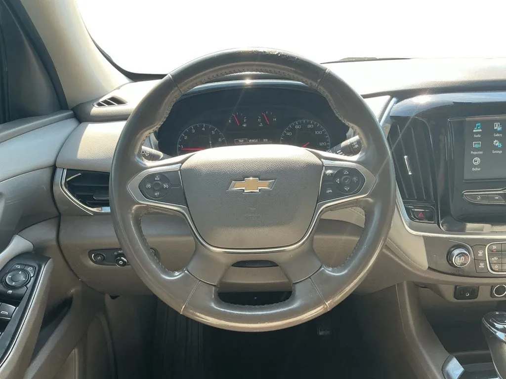 2019 Chevrolet Traverse LT thumbnail 18