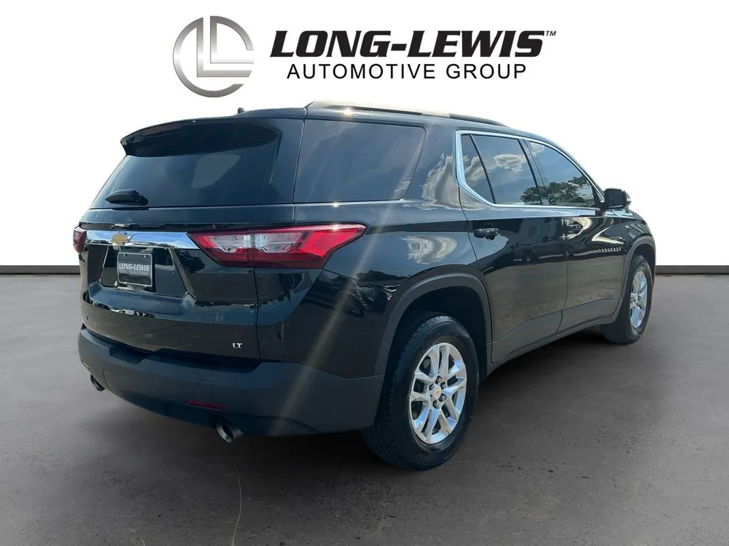 2019 Chevrolet Traverse LT thumbnail 7
