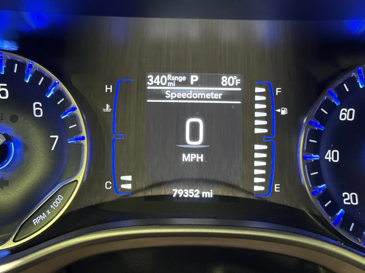 2019 Chrysler Pacifica L thumbnail 21