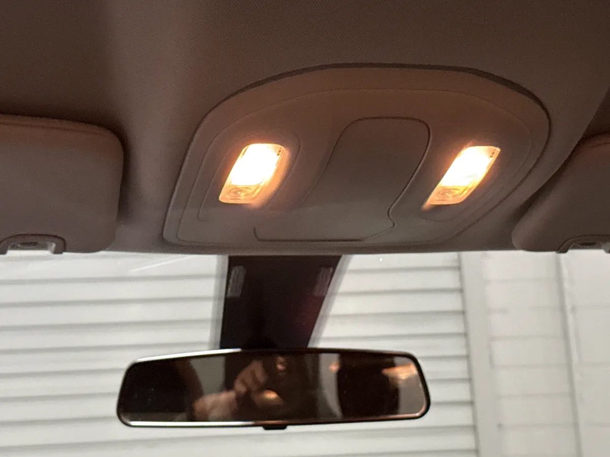 2019 Chrysler Pacifica L thumbnail 26
