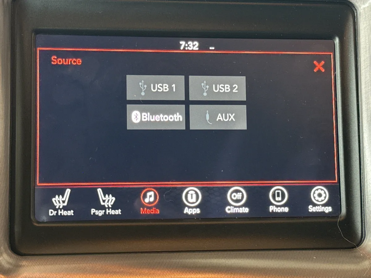2019 Dodge Challenger GT AWD thumbnail 30