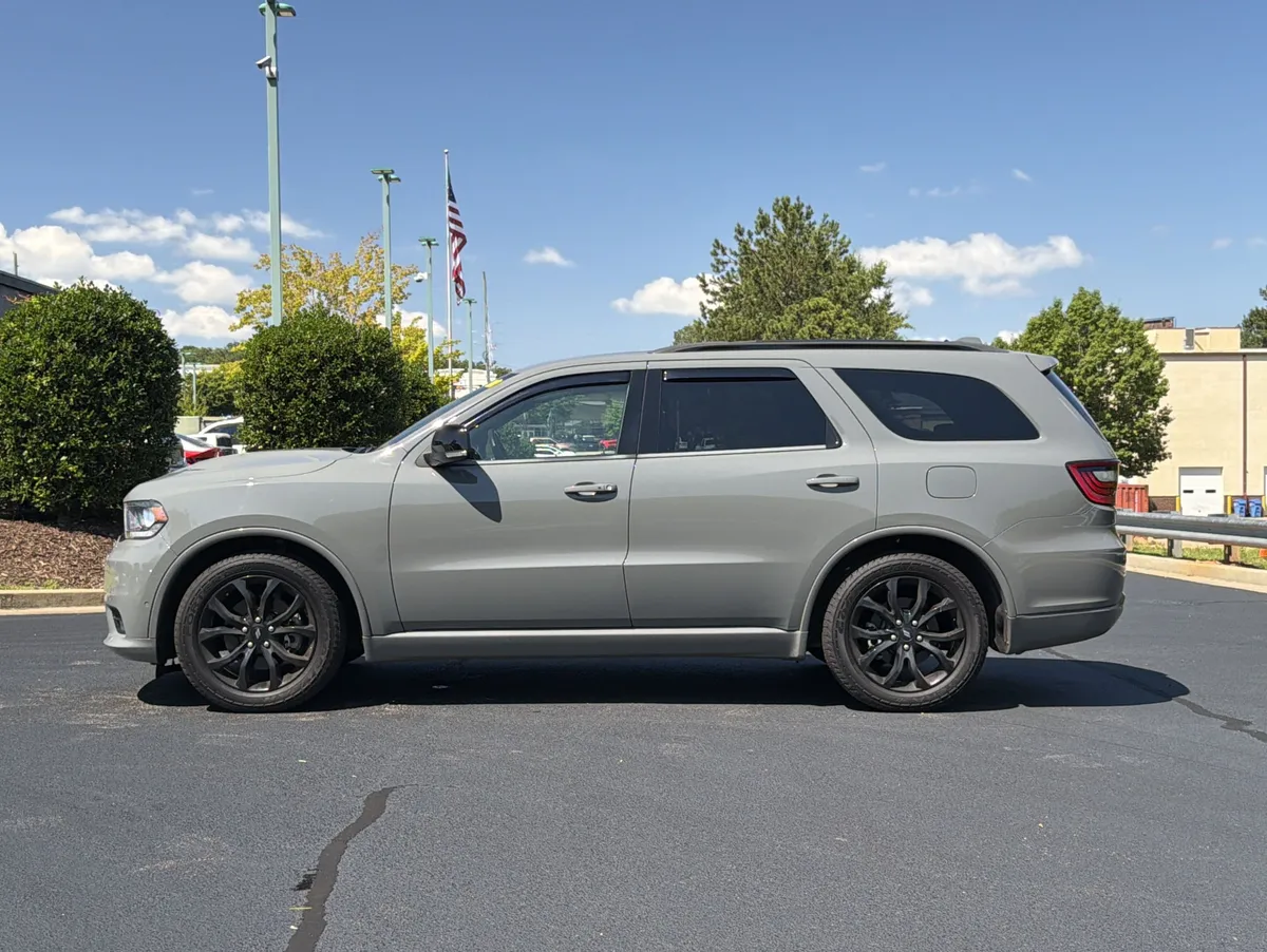 2019 Dodge Durango R/T thumbnail 12
