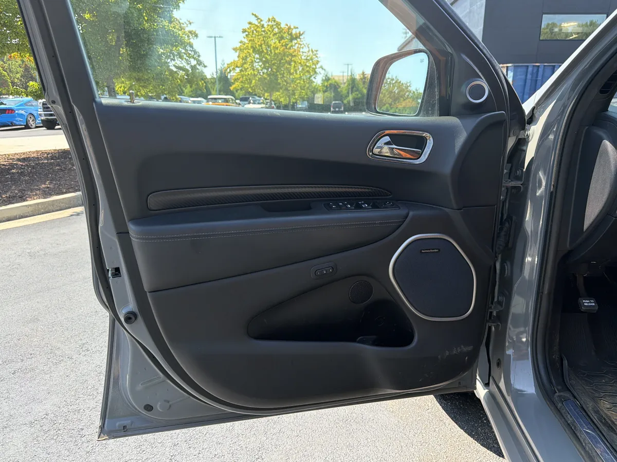 2019 Dodge Durango R/T thumbnail 16