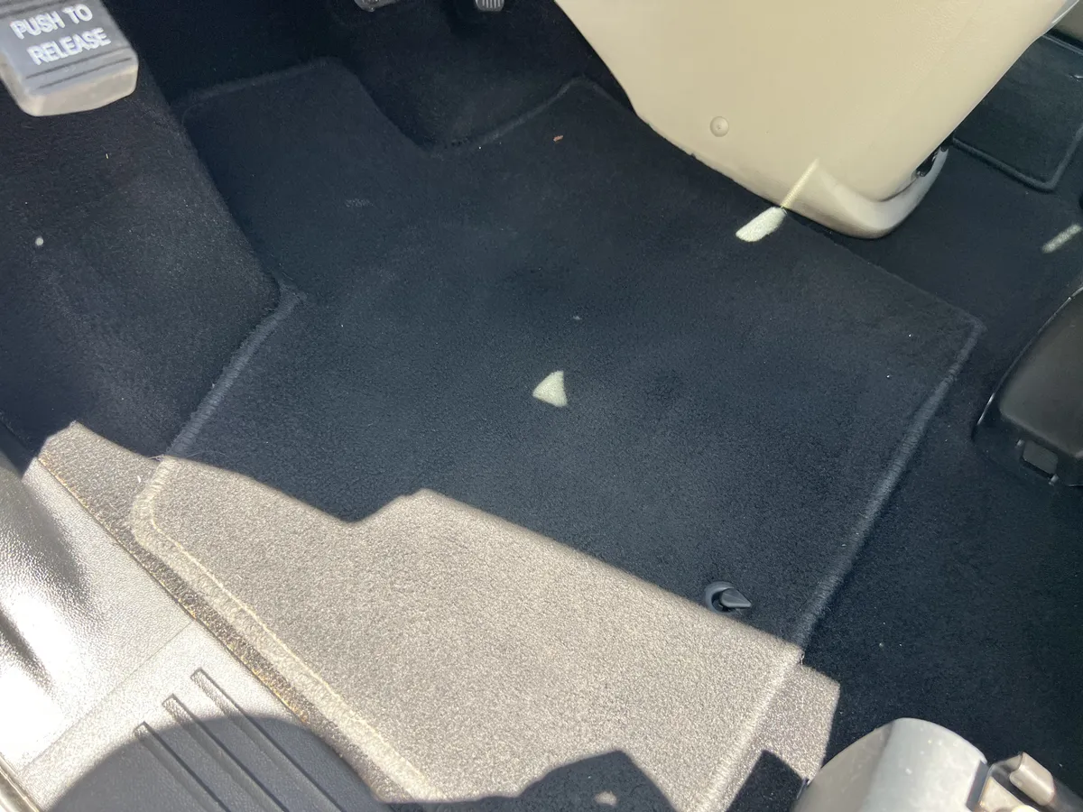 2019 Dodge Grand Caravan SE thumbnail 16