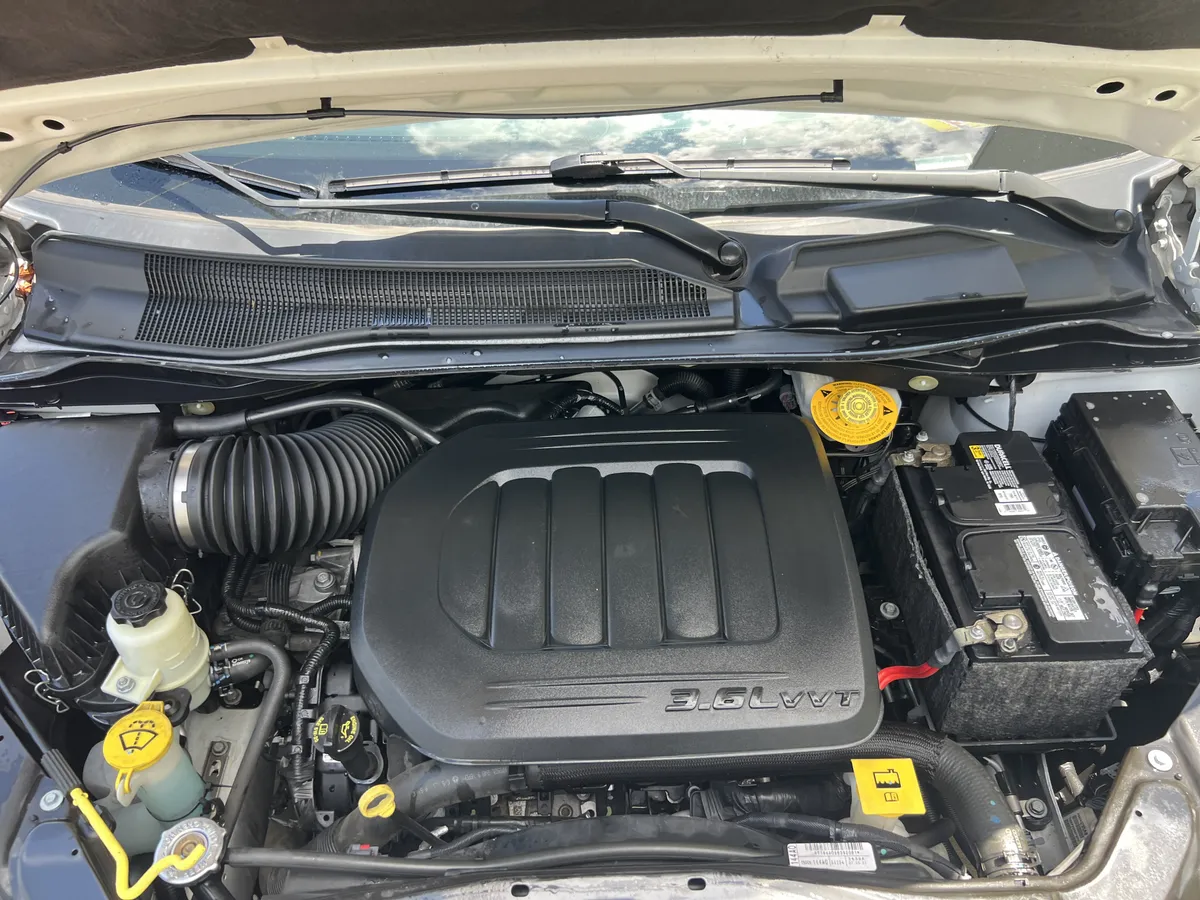 2019 Dodge Grand Caravan SE thumbnail 34