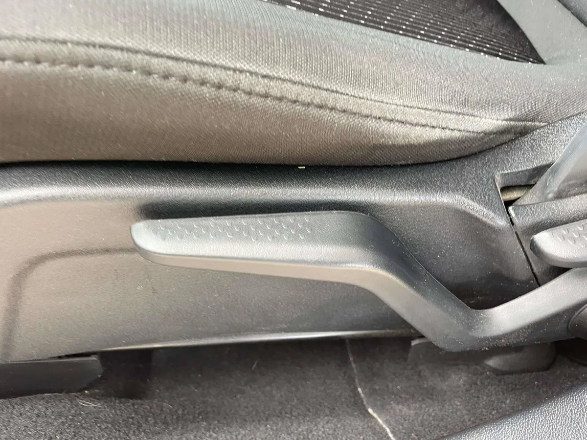 2019 Dodge Journey SE thumbnail 18