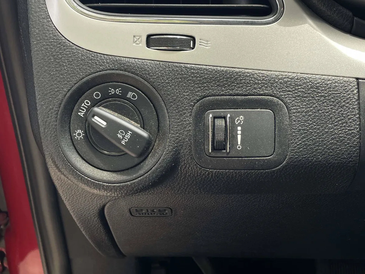 2019 Dodge Journey SE thumbnail 23