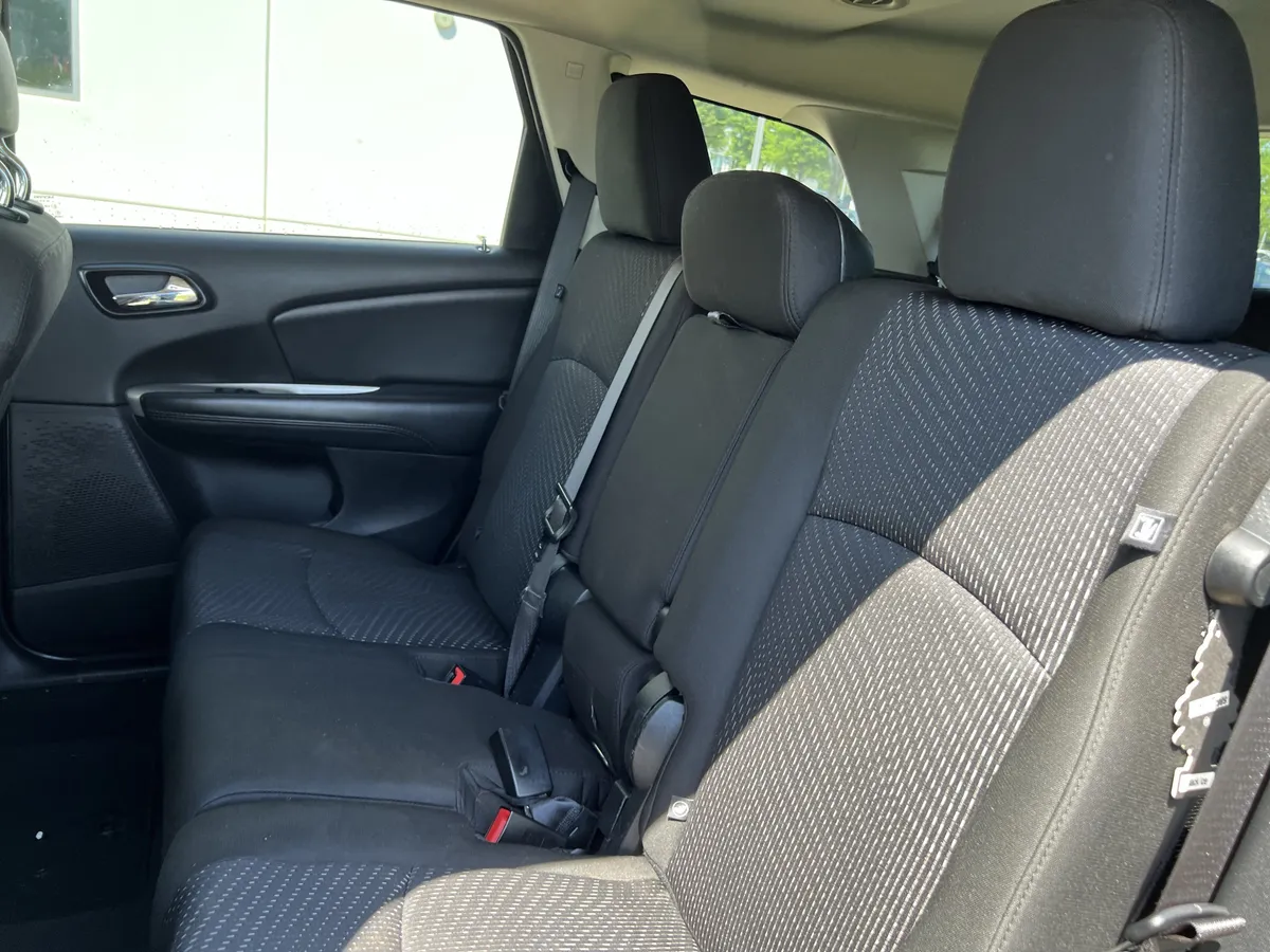 2019 Dodge Journey SE thumbnail 32