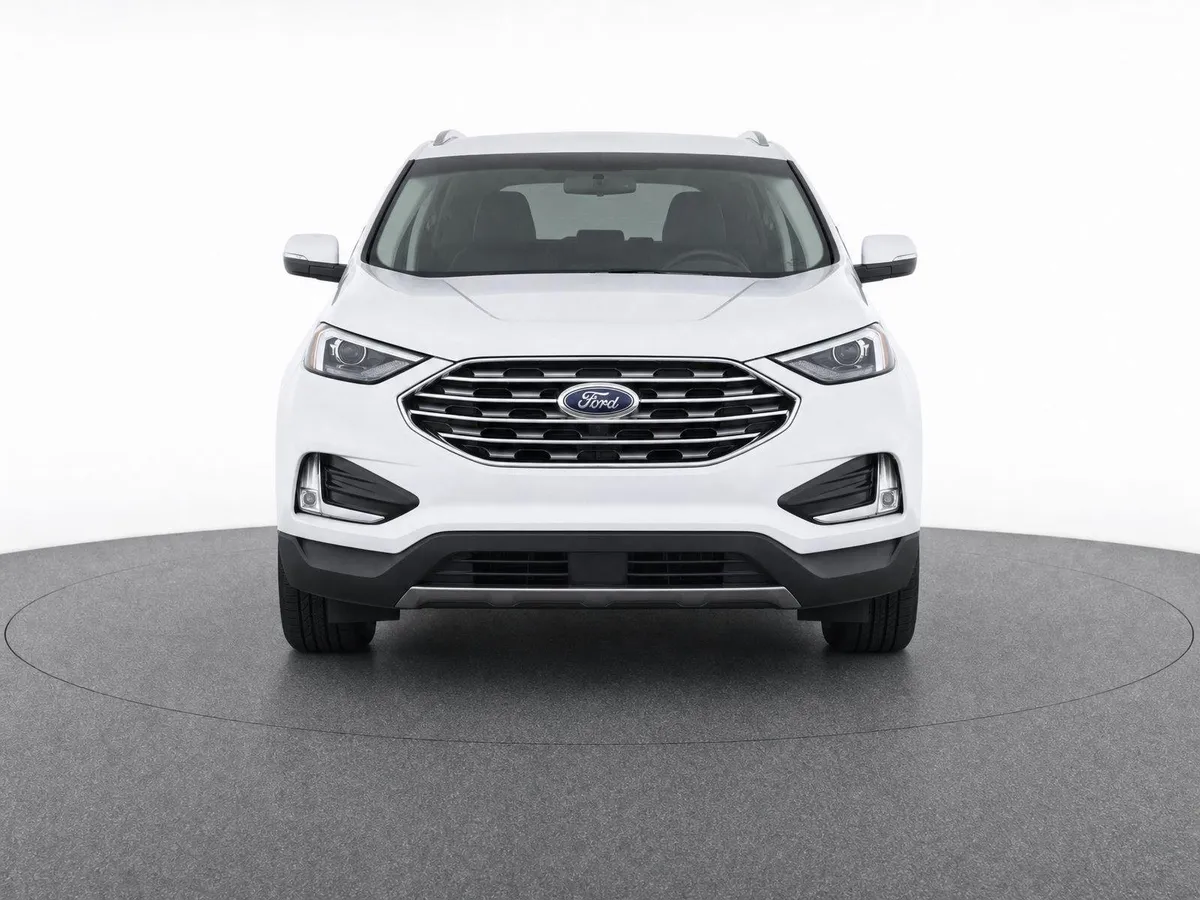 2019 Ford Edge SEL thumbnail 5