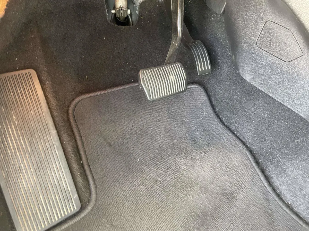 2019 Ford Escape S thumbnail 19