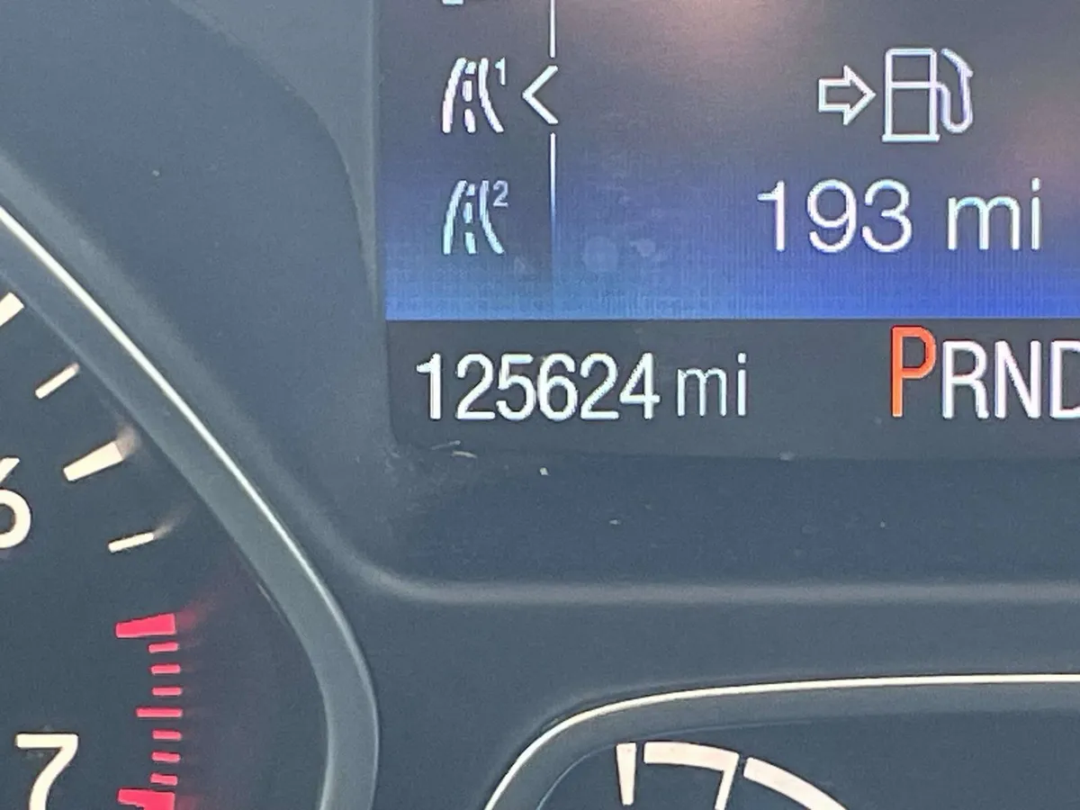 2019 Ford Escape S thumbnail 25