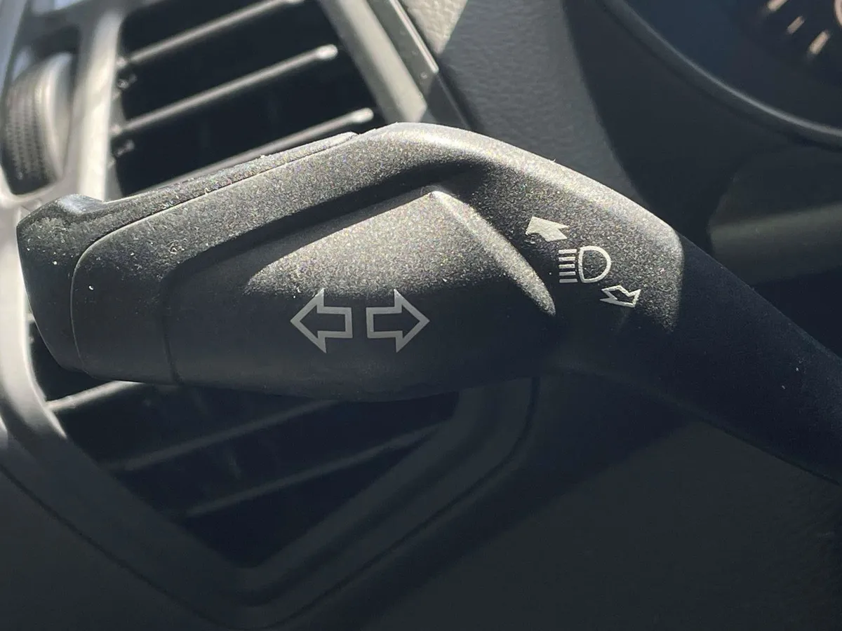 2019 Ford Escape S thumbnail 26