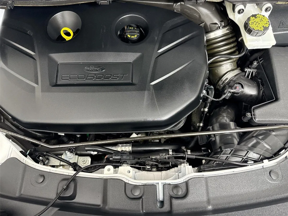 2019 Ford Escape Titanium thumbnail 43