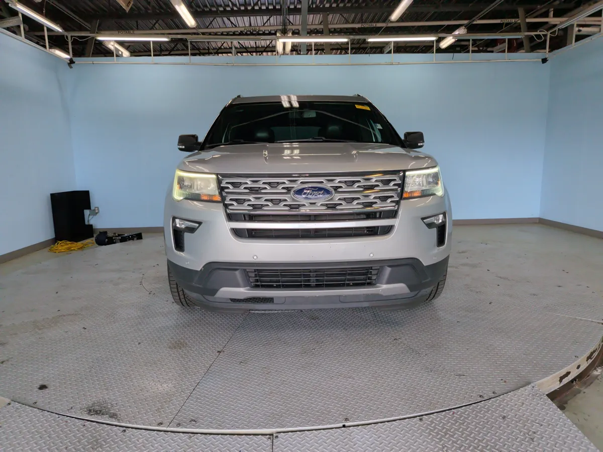 2019 Ford Explorer XLT thumbnail 5