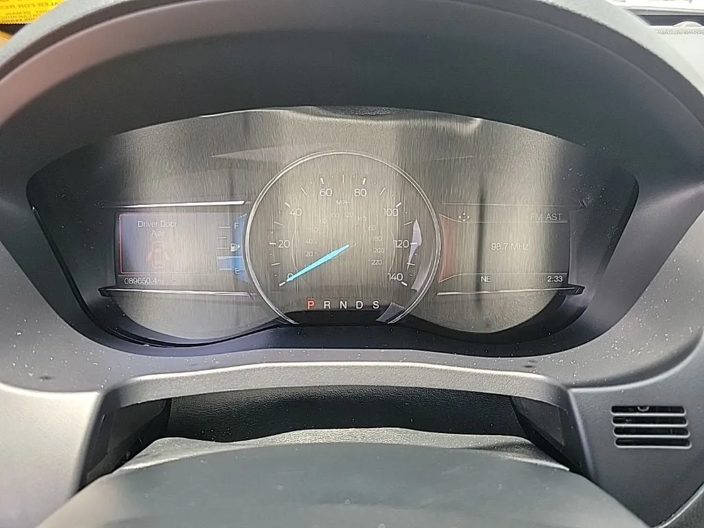 2019 Ford Explorer XLT thumbnail 24