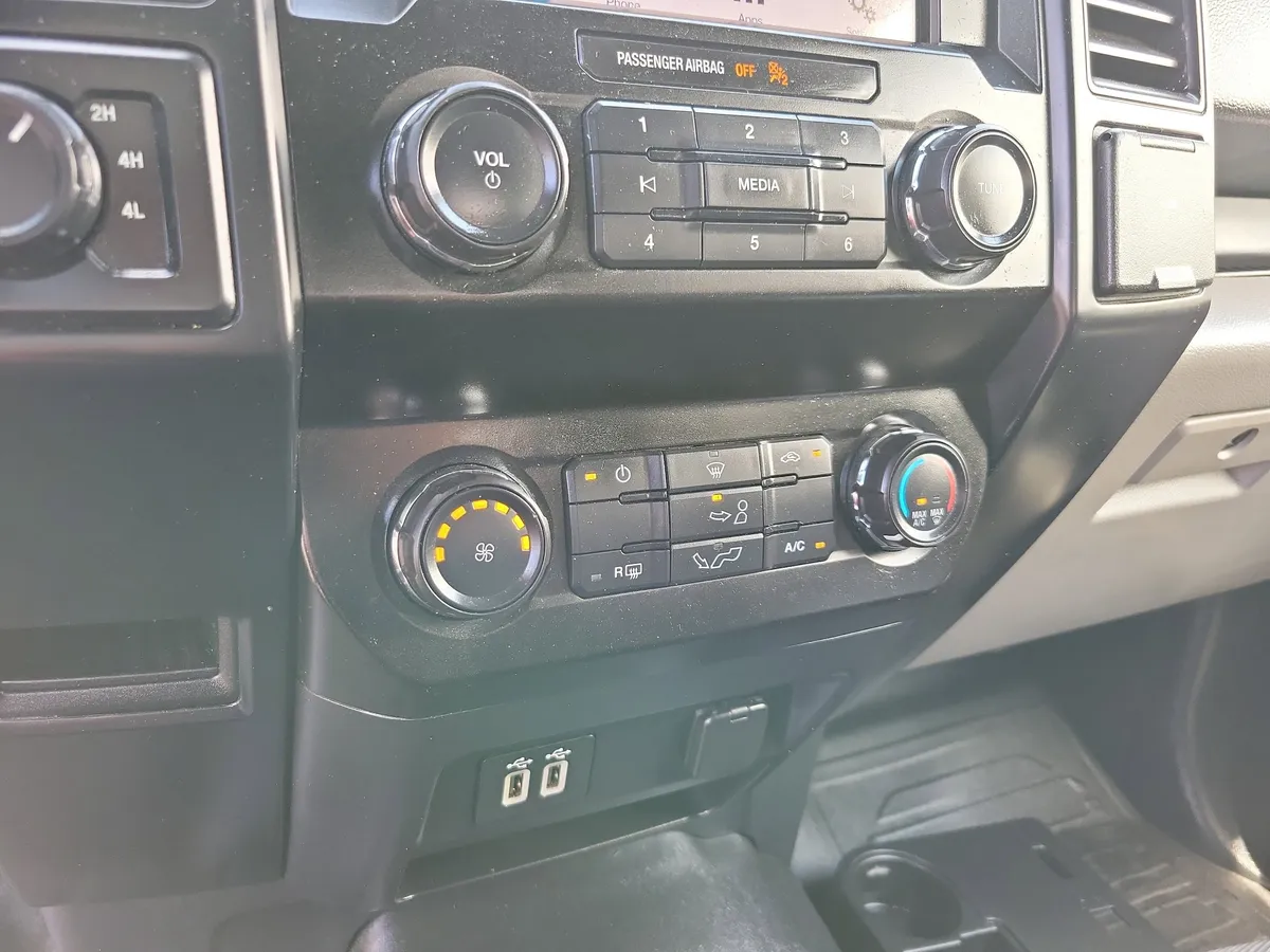 2019 Ford F-150 thumbnail 9