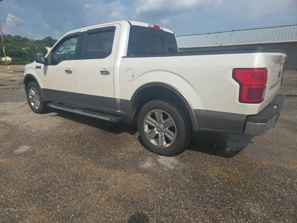 2019 Ford F-150 Lariat thumbnail 12