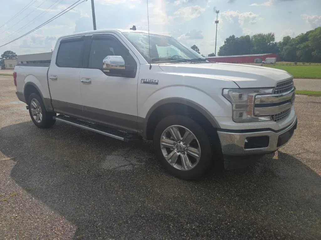 2019 Ford F-150 Lariat thumbnail 17