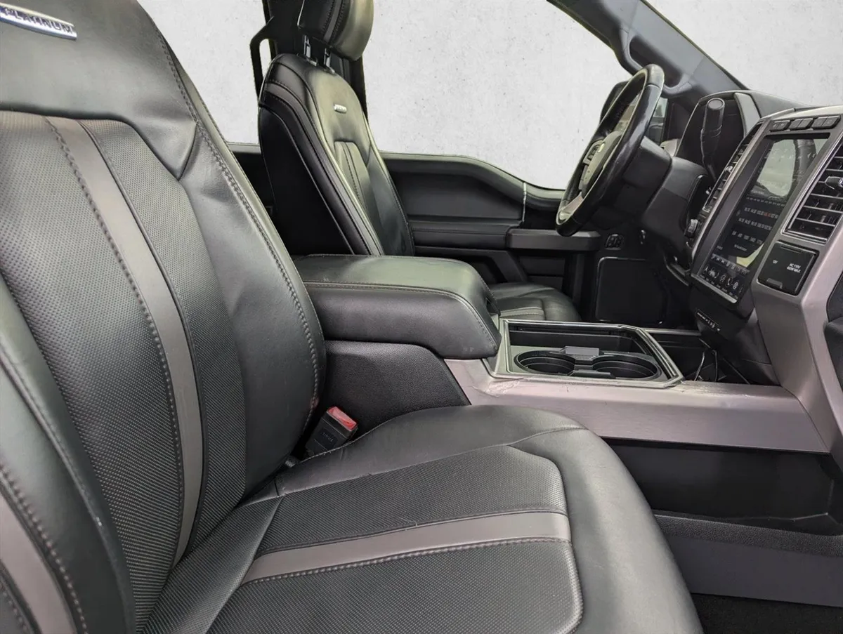 2019 Ford F-450 Platinum thumbnail 29