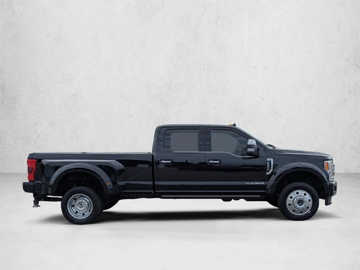 2019 Ford F-450 Platinum thumbnail 4