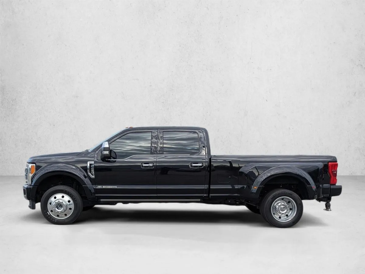 2019 Ford F-450 Platinum thumbnail 8