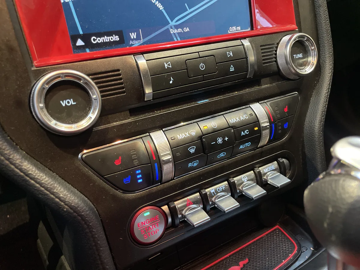 2019 Ford Mustang GT Premium thumbnail 29