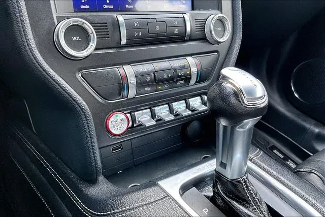 2019 Ford Mustang GT Premium thumbnail 23