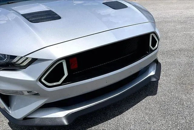 2019 Ford Mustang GT Premium thumbnail 29