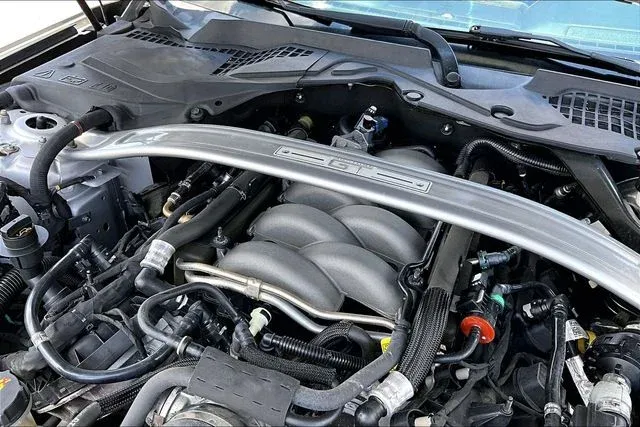 2019 Ford Mustang GT Premium thumbnail 34