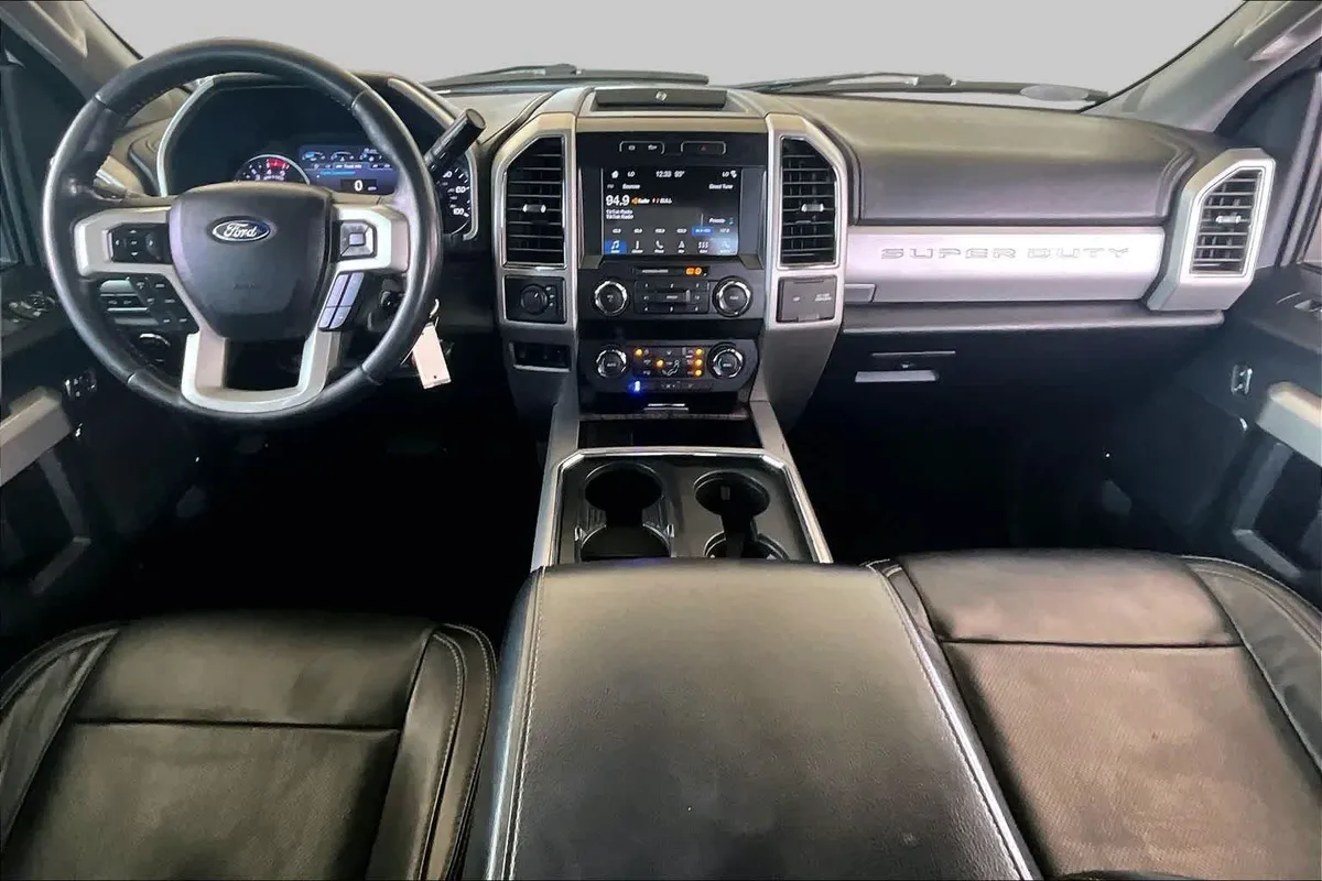 2019 Ford Super Duty F-250 Pickup LARIAT thumbnail 15