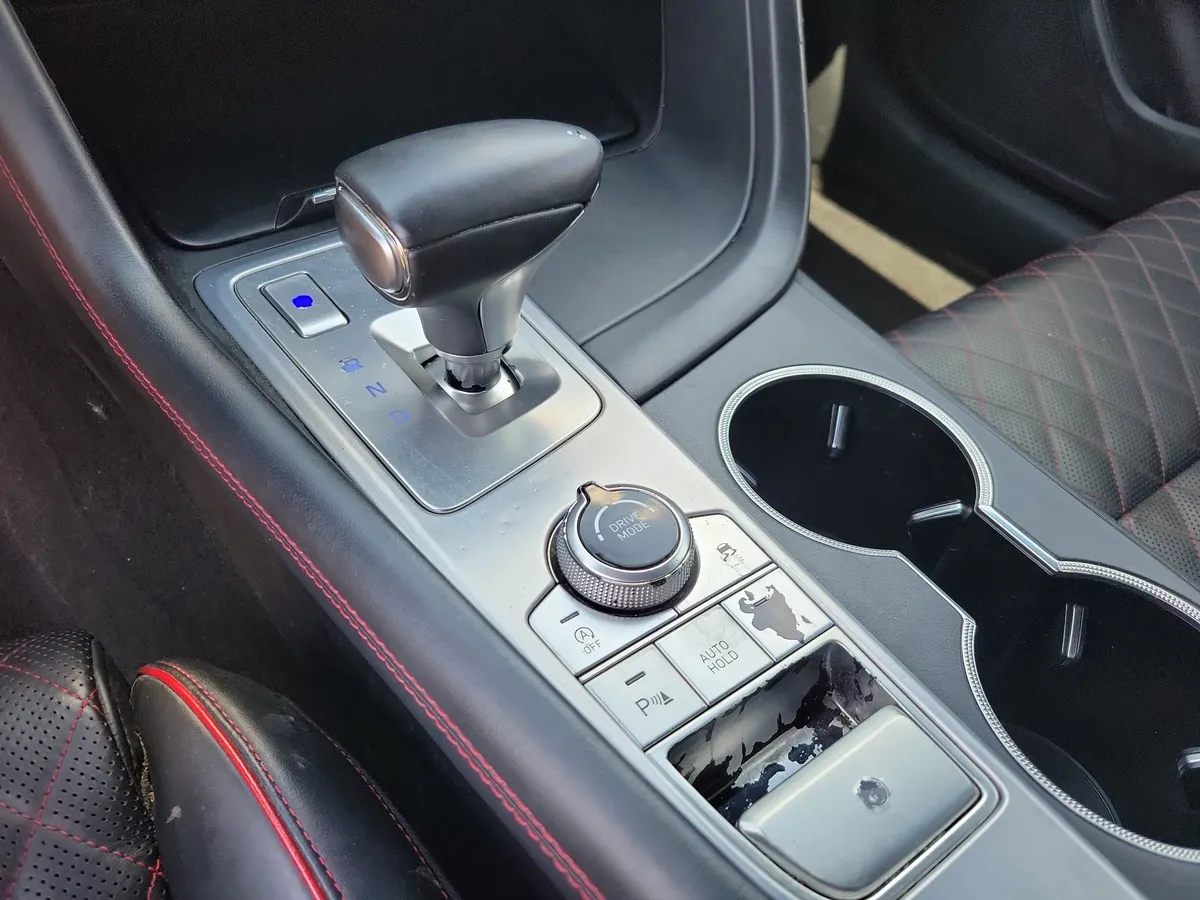 2019 Genesis G70 thumbnail 12