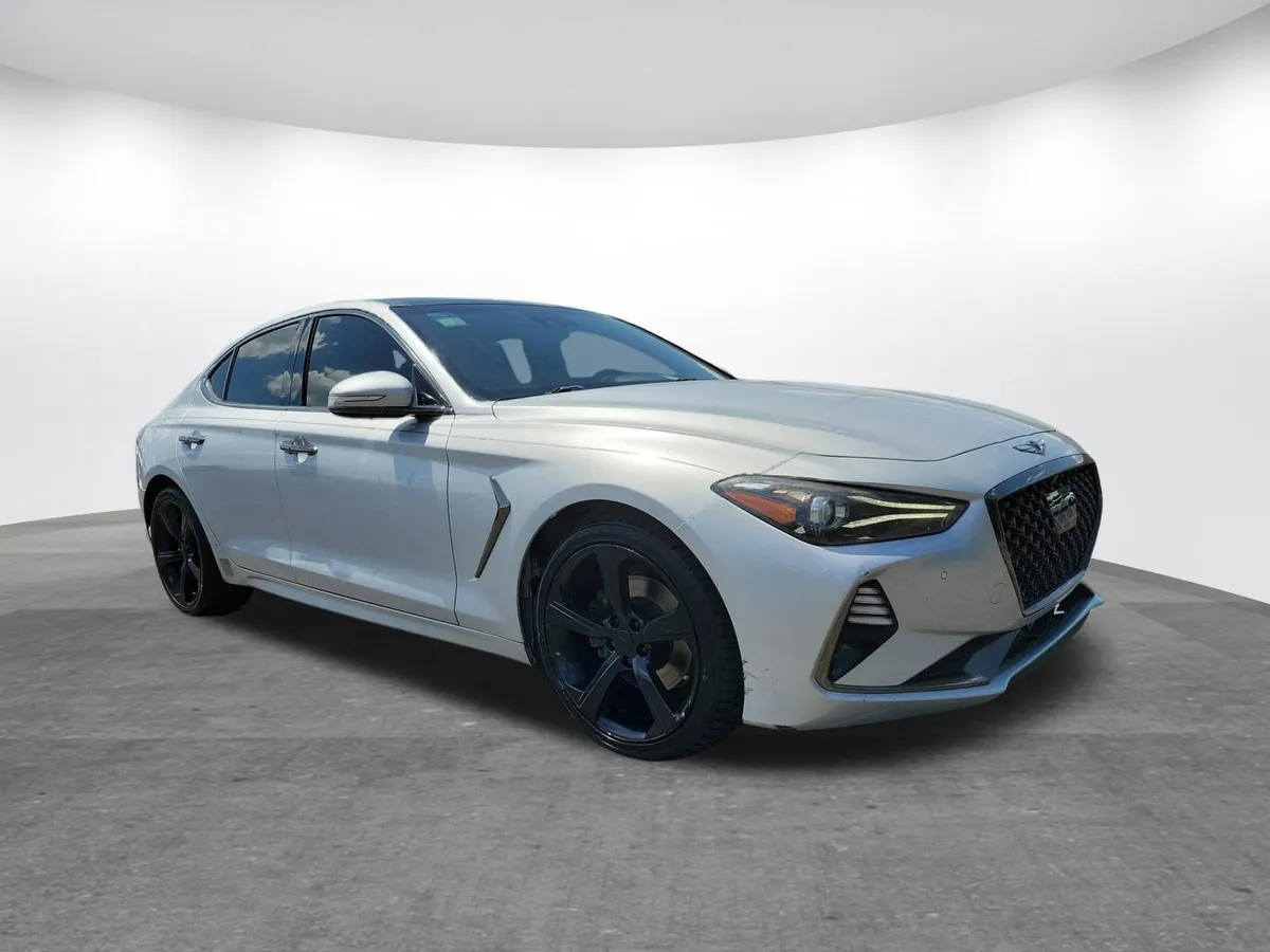 2019 Genesis G70 thumbnail 23