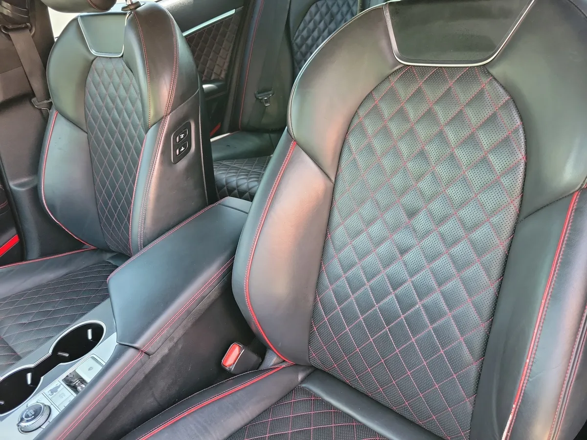 2019 Genesis G70 thumbnail 6