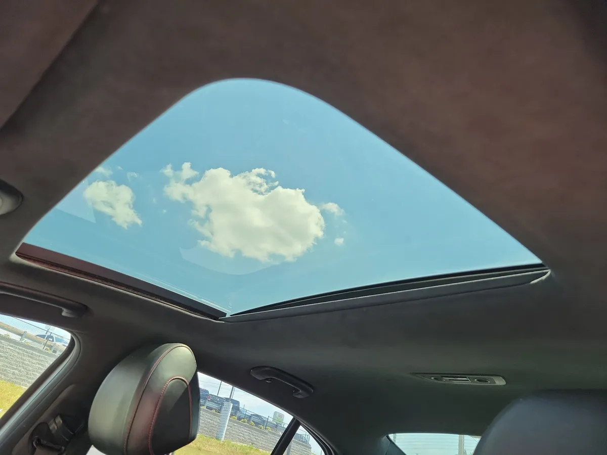 2019 Genesis G70 thumbnail 8