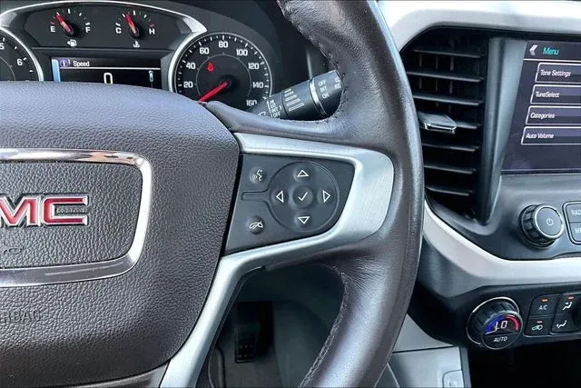 2019 GMC Acadia SLT-1 thumbnail 11