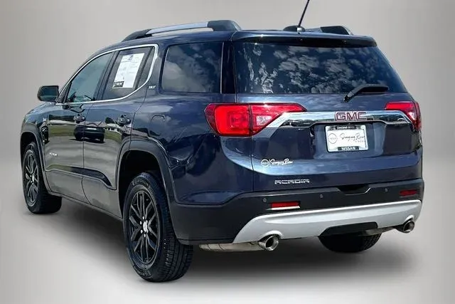2019 GMC Acadia SLT-1 thumbnail 4