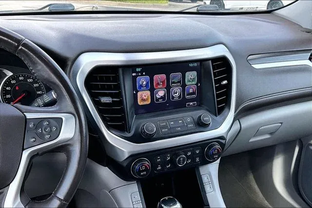 2019 GMC Acadia SLT-1 thumbnail 9