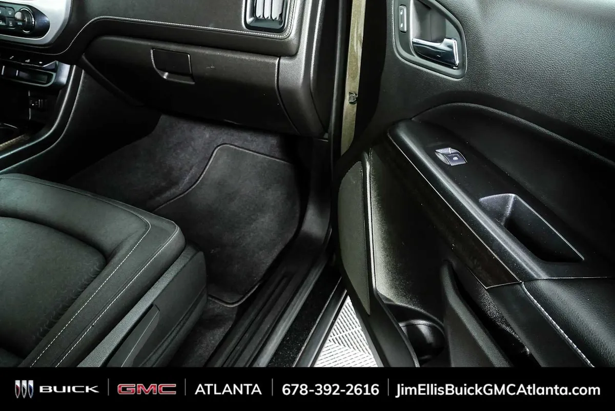 2019 GMC Canyon 4WD SLE thumbnail 23