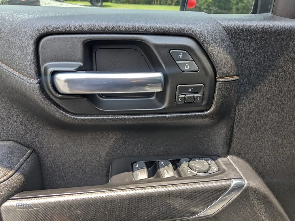 2019 GMC Sierra 1500 AT4 thumbnail 12