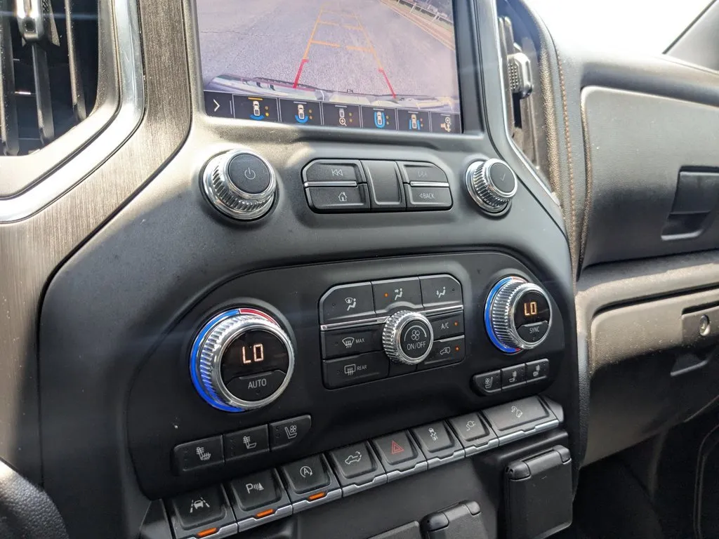 2019 GMC Sierra 1500 AT4 thumbnail 19