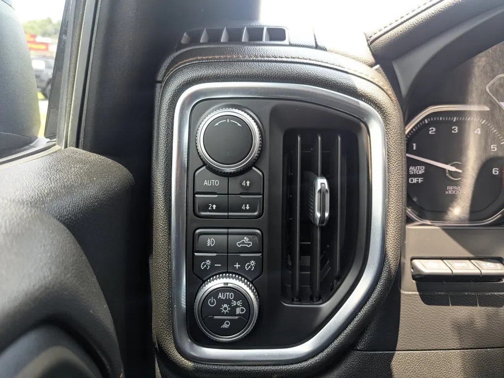 2019 GMC Sierra 1500 AT4 thumbnail 22