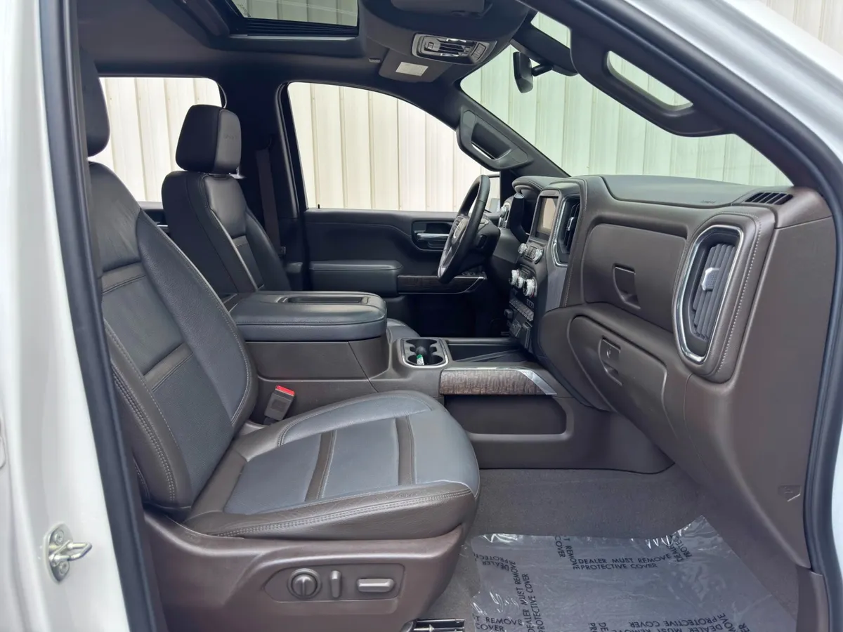 2019 GMC Sierra 1500 Denali thumbnail 16